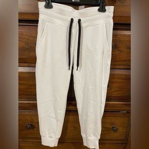 DKNY Fleece Soft White Cropped Joggers size Small